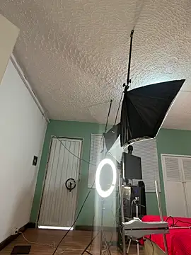 valerie lya online show from February 20, 12:50 pm