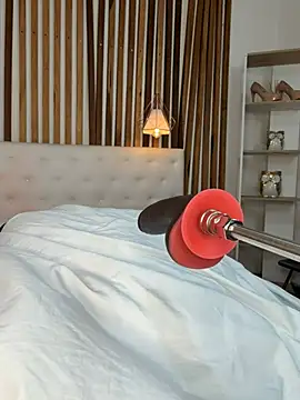 valerie lya online show from March 6, 1:06 pm