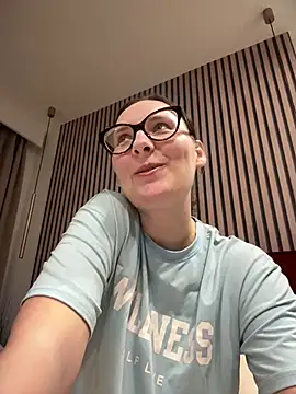 The Snowwhitee online show from January 10, 4:11 pm