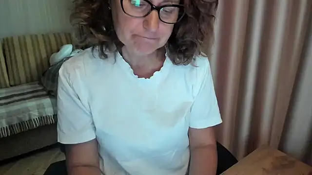 lauraoven online show from July 21, 12:06 pm