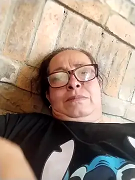 LaGochis07 online show from April 15, 6:52 pm