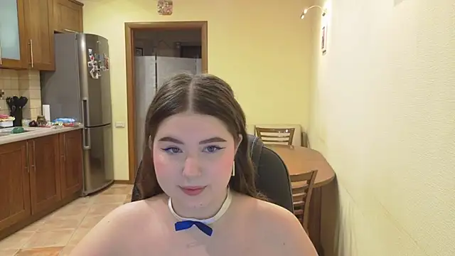 NicoleFoxery online show from February 5, 3:20 am