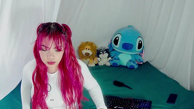 latin bestshow online show from March 9, 4:54 pm