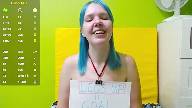 Ultra Meow online show from April 3, 4:05 pm