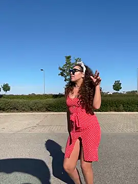 Marilyn La Rose online show from May 3, 2:53 pm