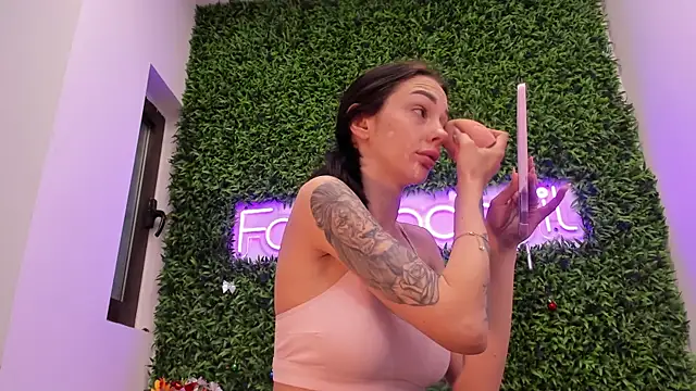 realhotfallingdevil online show from March 23, 5:13 am