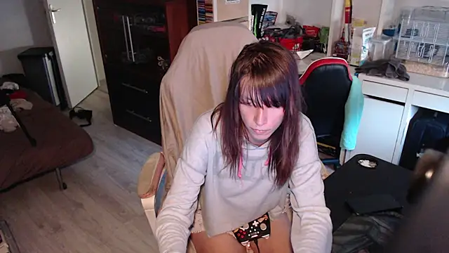 missthon0 online show from May 31, 6:09 pm