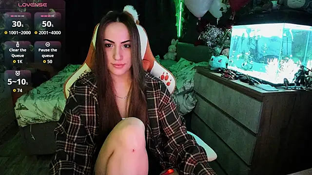 Selbi Paine online show from February 16, 1:38 am