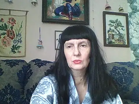 MelanyBanks online show from February 6, 10:07 am