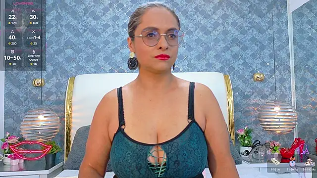 MarilynVega1 online show from April 7, 9:17 pm