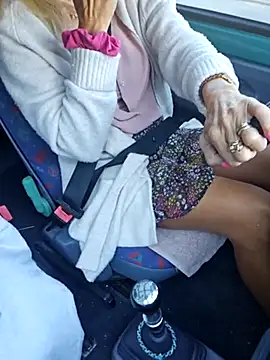 Nathotsexy1 online show from September 23, 8:01 am