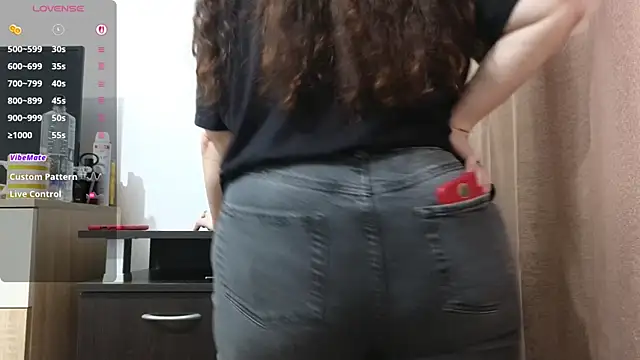 BBW MILF 4U online show from April 17, 11:12 am