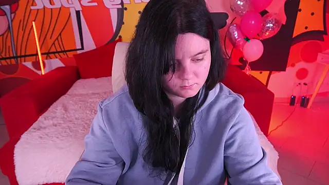 LittleShyy online show from February 19, 2:38 pm