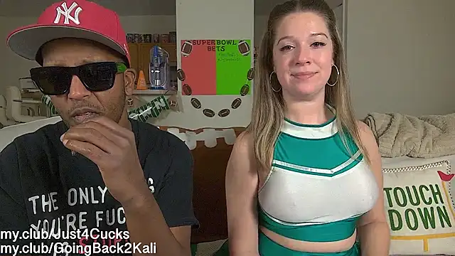 boomboomr00m online show from February 3, 6:22 am