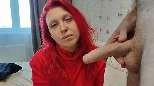 Snapshot of GenrikhBecca chatting on October 20, 1:47 pm GenrikhBecca online show from October 20, 1:47 pm
