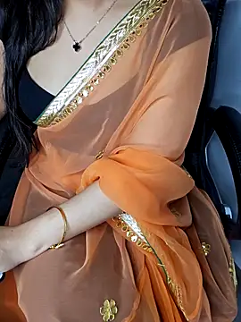 aliyaah singh online show from April 2, 6:16 pm