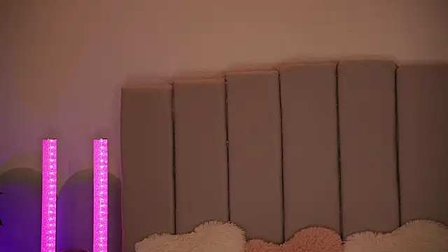 VickySecret96 online show from February 27, 7:14 pm