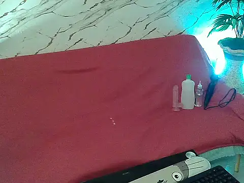 SweetAsianAss online show from April 12, 12:25 am