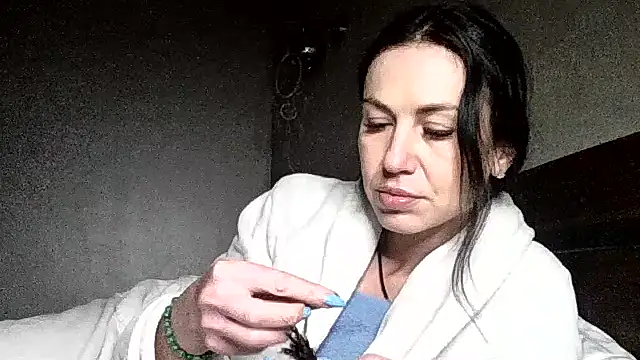 JulianaGold1 online show from January 31, 7:11 pm