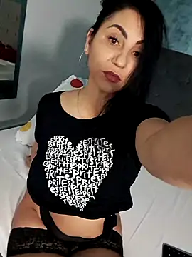 charrlote love online show from February 21, 3:24 pm