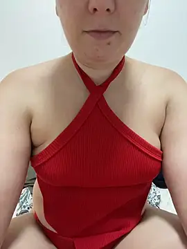 Patriciamoura69 online show from February 1, 10:08 pm