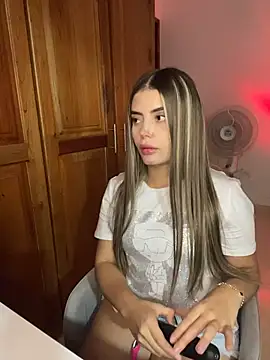 Miss valeriaa online show from March 14, 11:39 pm