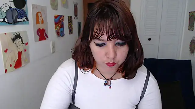 soynanabela28 online show from April 14, 6:30 pm