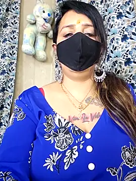 cute-tanvi online show from February 3, 7:57 am