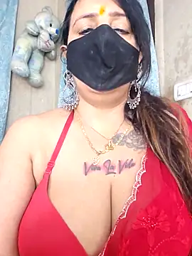 cute-tanvi online show from March 13, 1:51 am