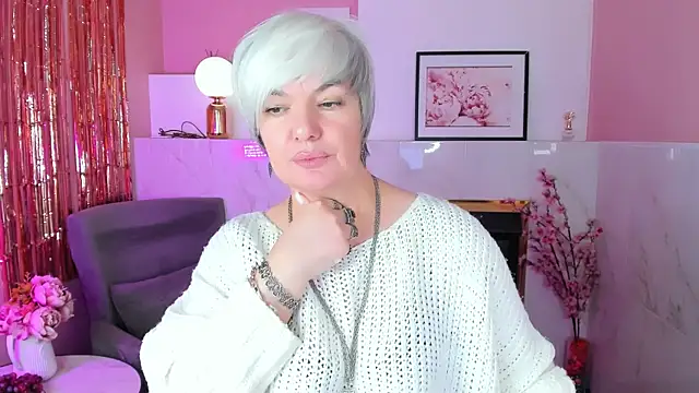 CarmenSoft online show from January 18, 8:49 pm