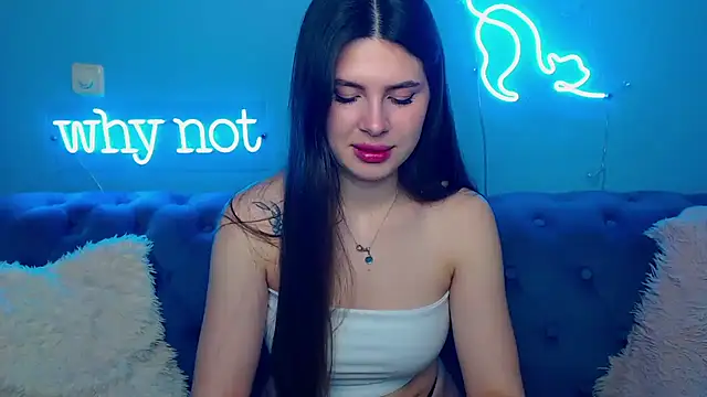 ViollinaLove online show from March 1, 6:02 am