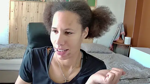 AaliyahHarris online show from May 27, 8:22 am