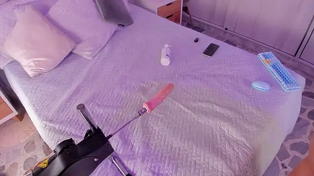 elena mature online show from January 17, 9:00 pm