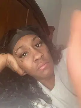 Foreignthababyy online show from February 19, 2:27 pm