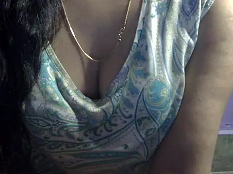 Your wild Dia online show from March 23, 8:15 pm