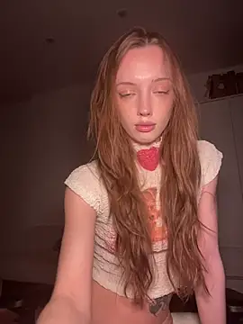 Weeissy online show from February 8, 8:56 pm