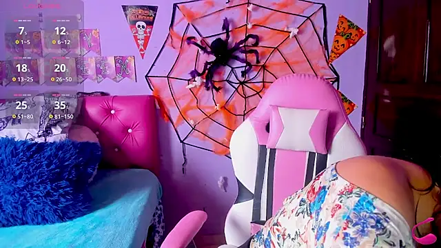 crissn0707 online show from October 30, 2:40 pm