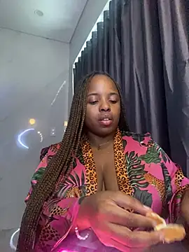 PRIMAGODDESS online show from April 4, 6:45 am