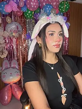 Soy Daniela online show from April 2, 3:37 am