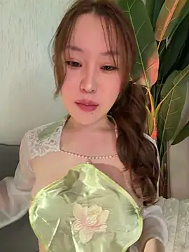 Snapshot of sphynx-_- chatting on September 26, 12:47 pm sphynx- - online show from September 26, 12:47 pm