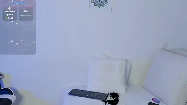 Sophiia Castro online show from March 3, 11:33 pm