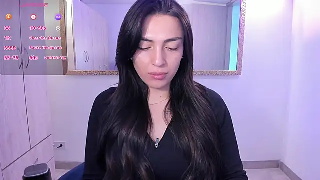 EricaVanderhill online show from January 31, 8:40 pm