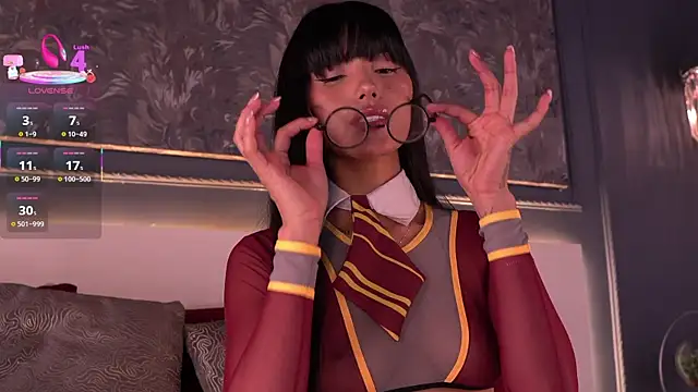 evamoretti online show from October 16, 1:08 am