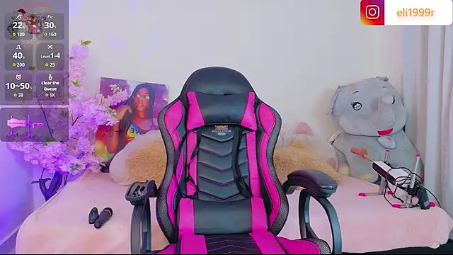 HollyJorda online show from February 19, 3:33 pm