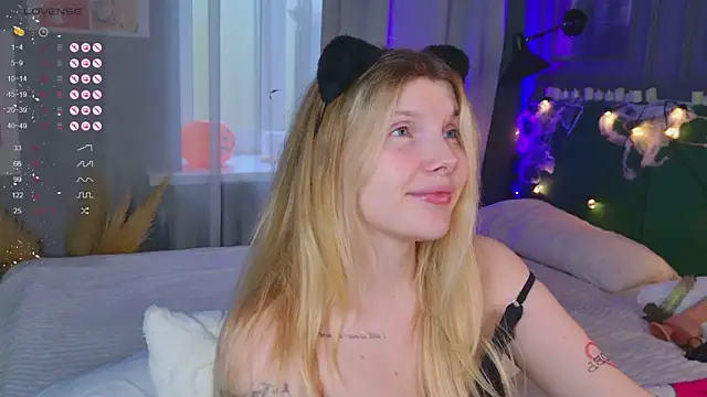  aleksa  online show from October 31, 6:50 am