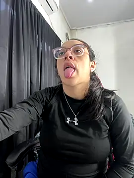 Ninnfa online show from September 25, 4:06 pm