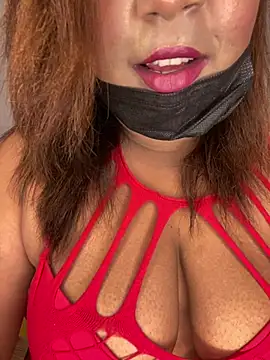  Cute ariana  online show from April 23, 6:10 pm