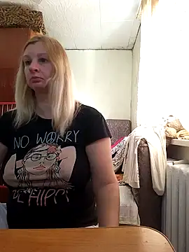 BustyBlond online show from October 31, 6:39 am