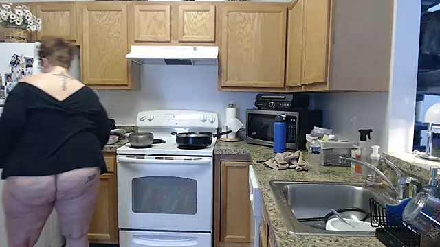 plusizebigbooty online show from March 15, 2:08 pm