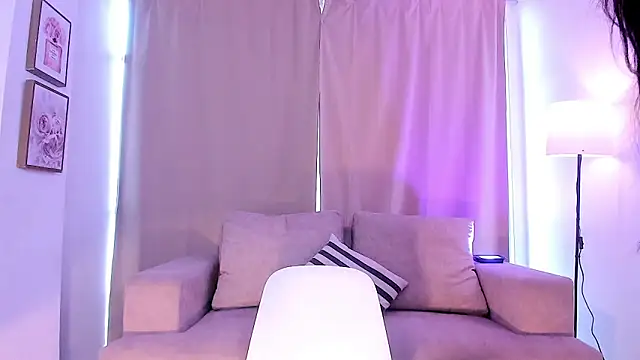 barbie es online show from April 14, 2:39 pm